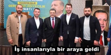is_insanlariyla_bir_araya_geldi_h45807_1fcdd