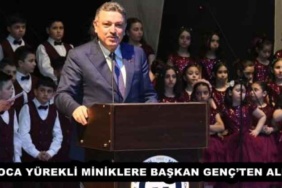 koca_yurekli_miniklere_baskan_gencten_alkis_h58063_494d8