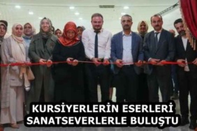 kursiyerlerin_eserleri_sanatseverlerle_bulustu_h59141_81e37