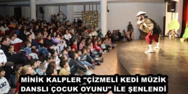 minik_kalpler_cizmeli_kedi_muzik_dansli_cocuk_oyunu_ile_senlendi_h50388_7e95d