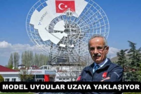 model_uydular_uzaya_yaklasiyor_h54221_d64f9