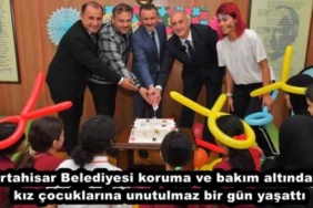 ortahisar_belediyesi_koruma_ve_bakim_altindaki_kiz_cocuklarina_unutulmaz_bir_gun_yasatti_h49431_7064b