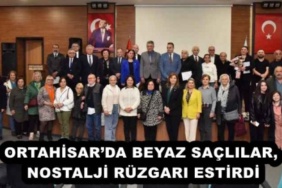 ortahisarda_beyaz_saclilar_nostalji_ruzgari_estirdi_h52647_b9f05