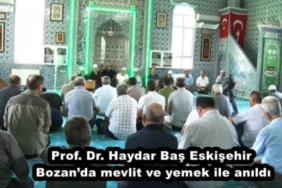 prof_dr_haydar_bas_eskisehir_bozanda_mevlit_ve_yemek_ile_anildi_h48764_50ee4