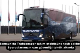 samsun_da_trabzonspor_takim_otobusune_tasli_saldiri_sporcularimizin_can_guvenligi_tehdit_altinda_h56863_d31ef