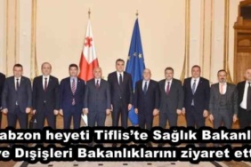 trabzon_heyeti_tifliste_saglik_bakanligi_ve_disisleri_bakanliklarini_ziyaret_etti_h49529_15d4a
