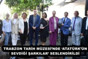 trabzon_tarih_muzesinde_ataturkun_sevdigi_sarkilar_seslendirildi_h54664_7aca4