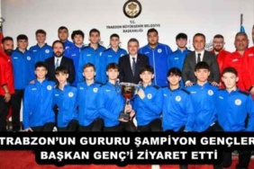 trabzonun_gururu_sampiyon_gencler_baskan_genci_ziyaret_etti_h52786_d10c1