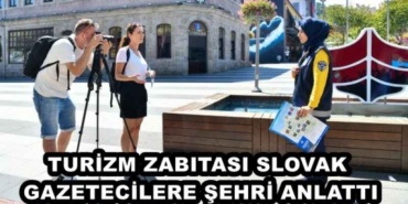 turizm_zabitasi_slovak_gazetecilere_sehri_anlatti_h48447_88d97