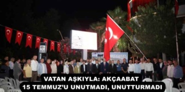 vatan_askiyla_akcaabat_15_temmuzu_unutmadi_unutturmadi_h53992_7a529