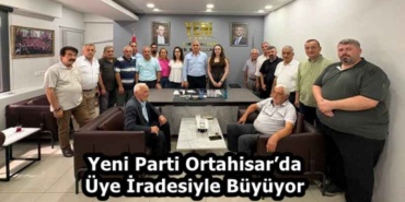 yeni_parti_ortahisarda_uye_iradesiyle_buyuyor_h59445_3cc03