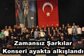 zamansiz_sarkilar_konseri_ayakta_alkislandi_h47809_e273e